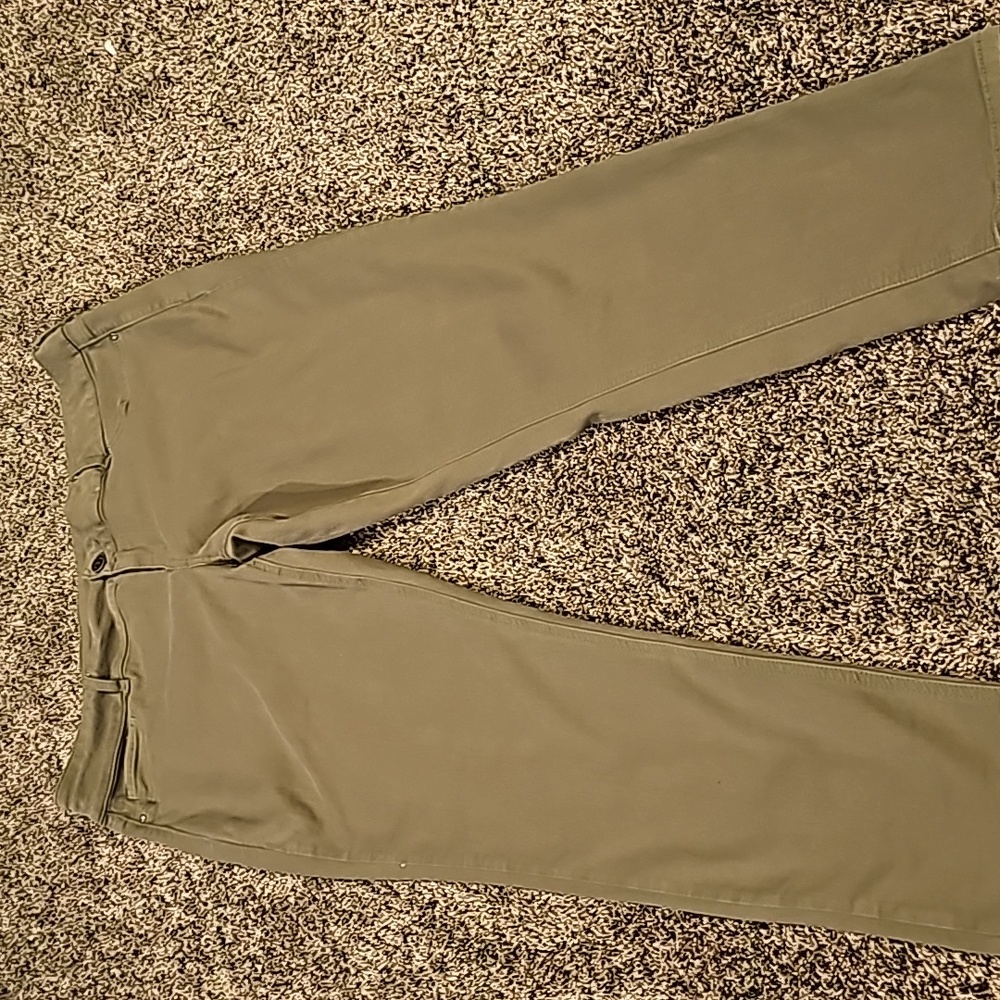 Maurices olive green skinny jeans